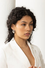 Load image into Gallery viewer, ANTONIA EARRINGS WHITE GOLD