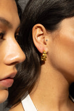 Load image into Gallery viewer, VERONICA EARRINGS GOLD