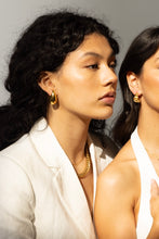Load image into Gallery viewer, TALIA EARRINGS GOLD