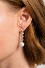Load image into Gallery viewer, BRIELLE EARRINGS GOLD