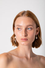 Load image into Gallery viewer, SERENE EARRINGS GOLD