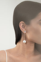 Load image into Gallery viewer, VERONA - Crystal Pearl Drop Earrings - Gold