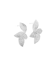 Load image into Gallery viewer, KAEDE EARRINGS WHITE GOLD
