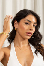 Load image into Gallery viewer, VERONICA EARRINGS GOLD
